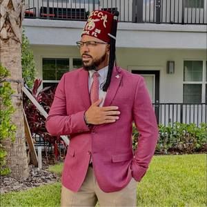 Meet your Posher, Dexter